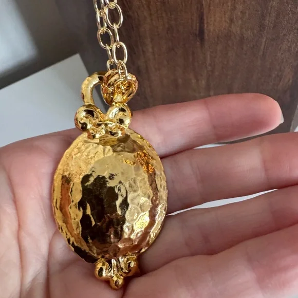 Vintage Avon hammered large necklace pendant amber topaz With Gold Chain - Picture 3 of 4